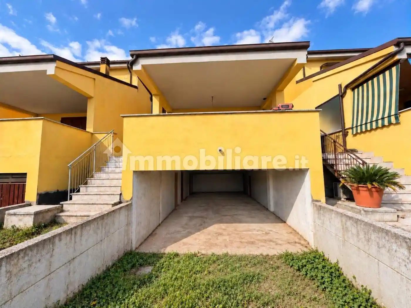 Villetta a schiera in vendita a Cisterna di Latina