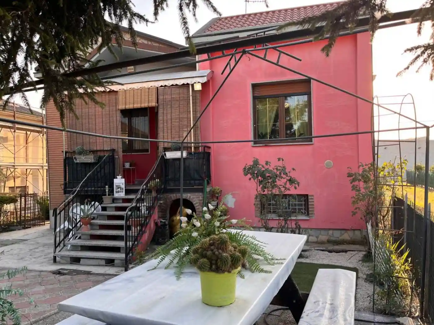 Villa in vendita a Castel San Giovanni
