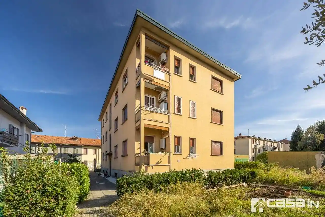 Appartamento in vendita a Vaprio d'Adda