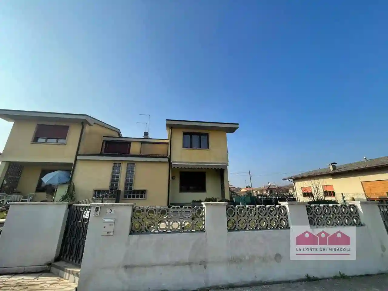 Villa - foto 3