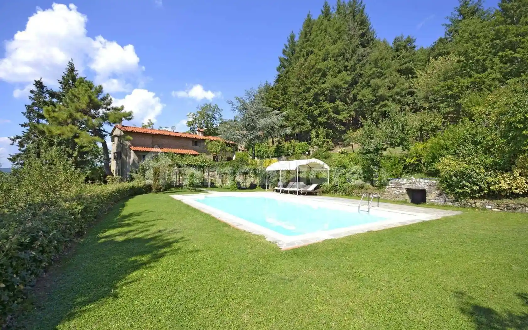 Appartamento in affitto a Cortona