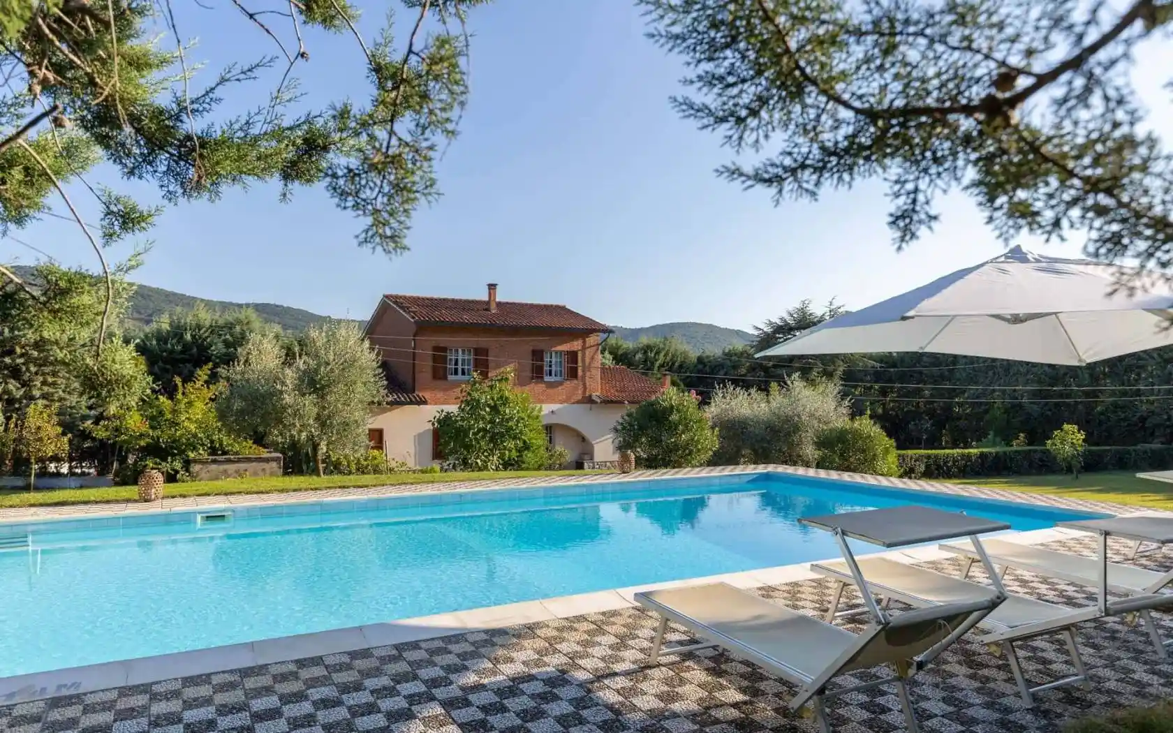 Appartamento in affitto a Cortona