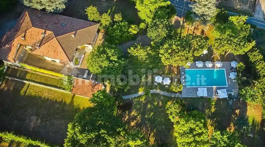 Villa in vendita a San Paolo Solbrito