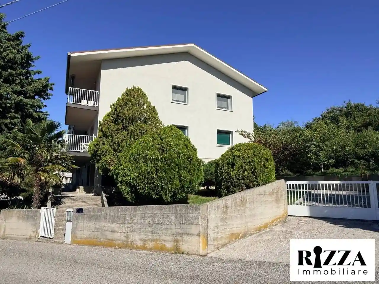 Appartamento in vendita a Trieste