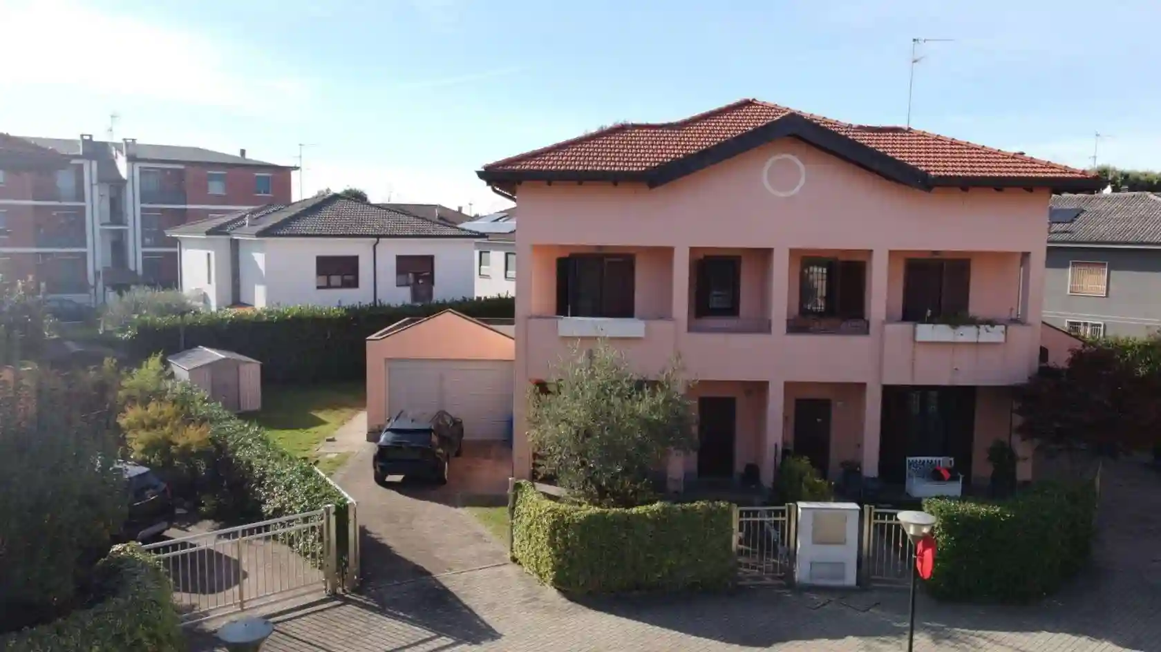 Villa - foto 2