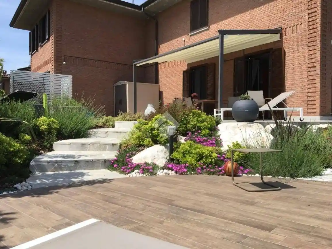 Villa in vendita a Pavia
