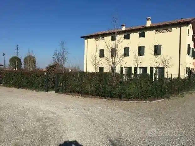 Villa in vendita a Modena