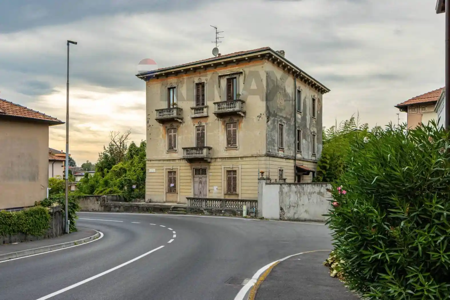 Rustico - Casale in vendita a Besana in Brianza