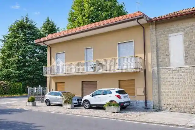 Appartamento in vendita a Calusco d'Adda