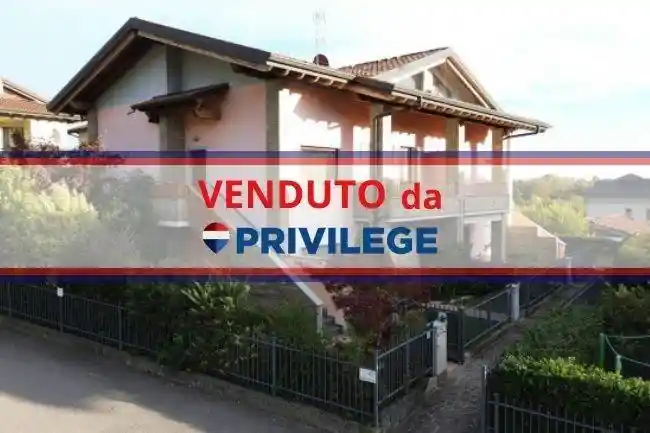 Casa indipendente in vendita a Sotto il Monte Giovanni XXIII