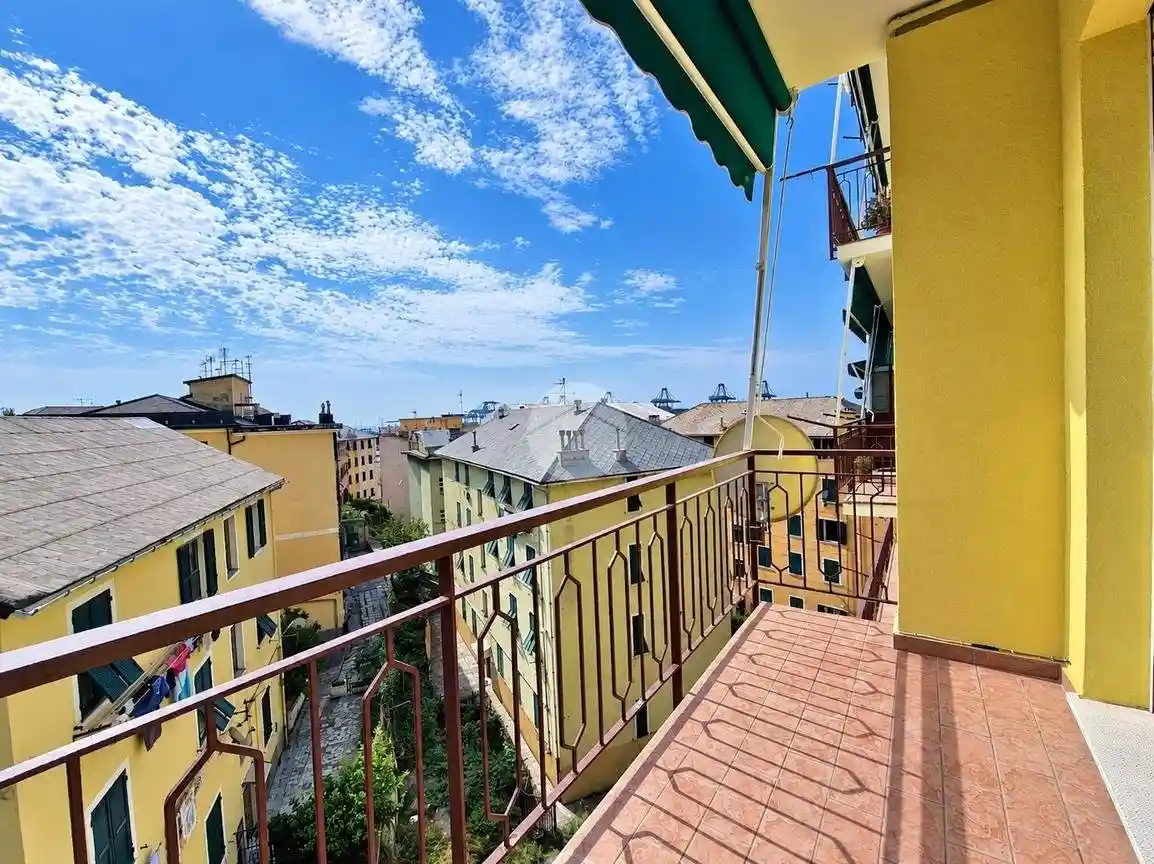 Appartamento in vendita a Genova