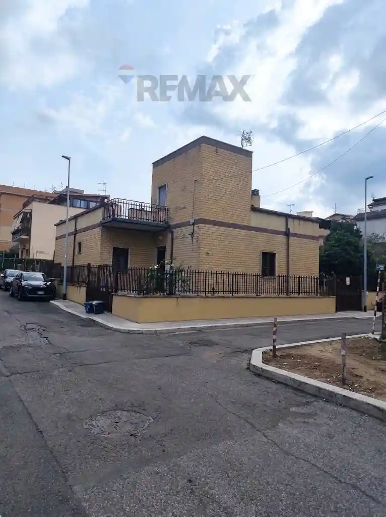 Villa in vendita a Roma