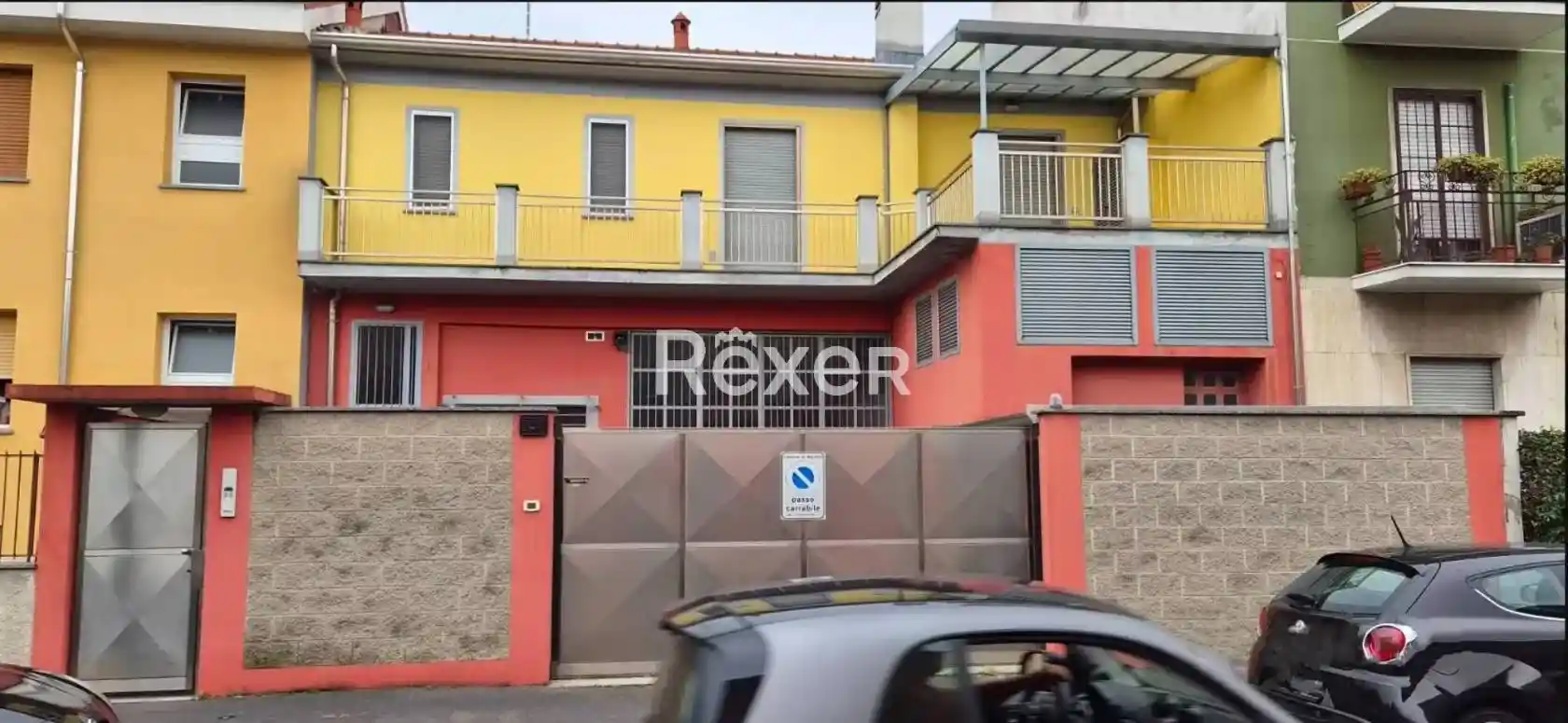 Palazzo - Edificio in vendita a Milano