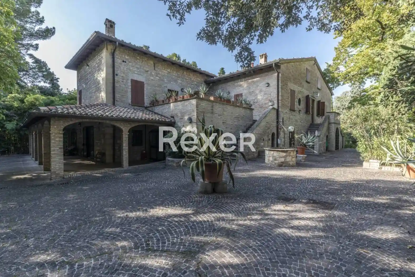 Rustico - Casale in vendita a Pesaro
