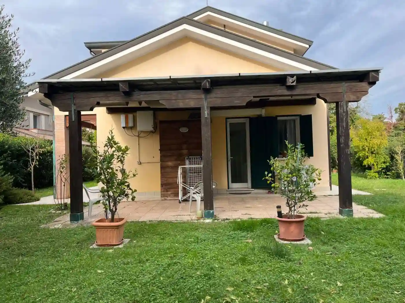 Villa - foto 2