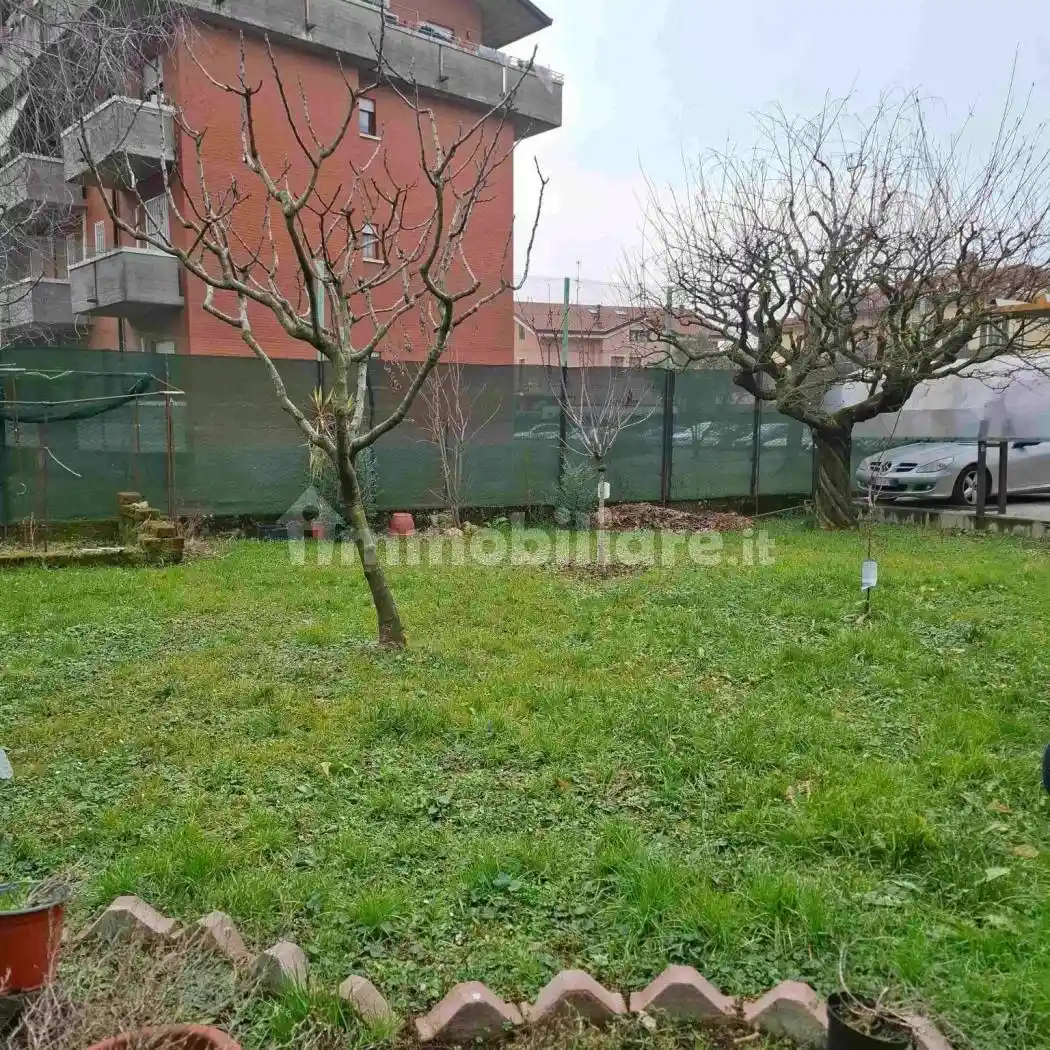 Villa in vendita a Solza