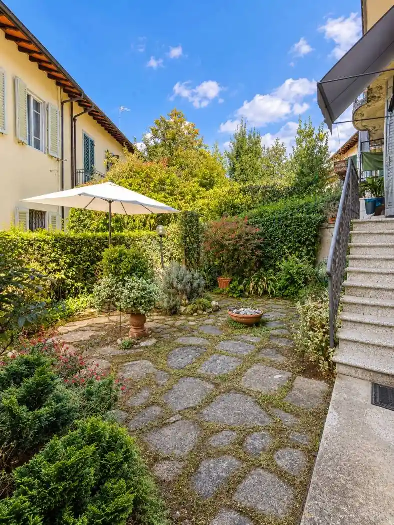 Casa indipendente in vendita a Firenze