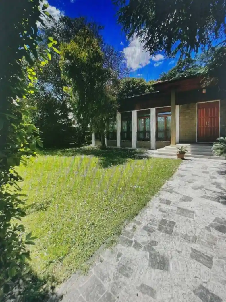 Villa in vendita a Prato