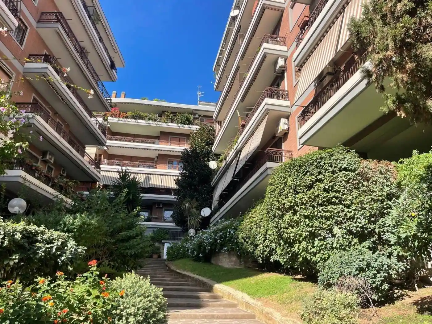 Appartamento in vendita a Roma