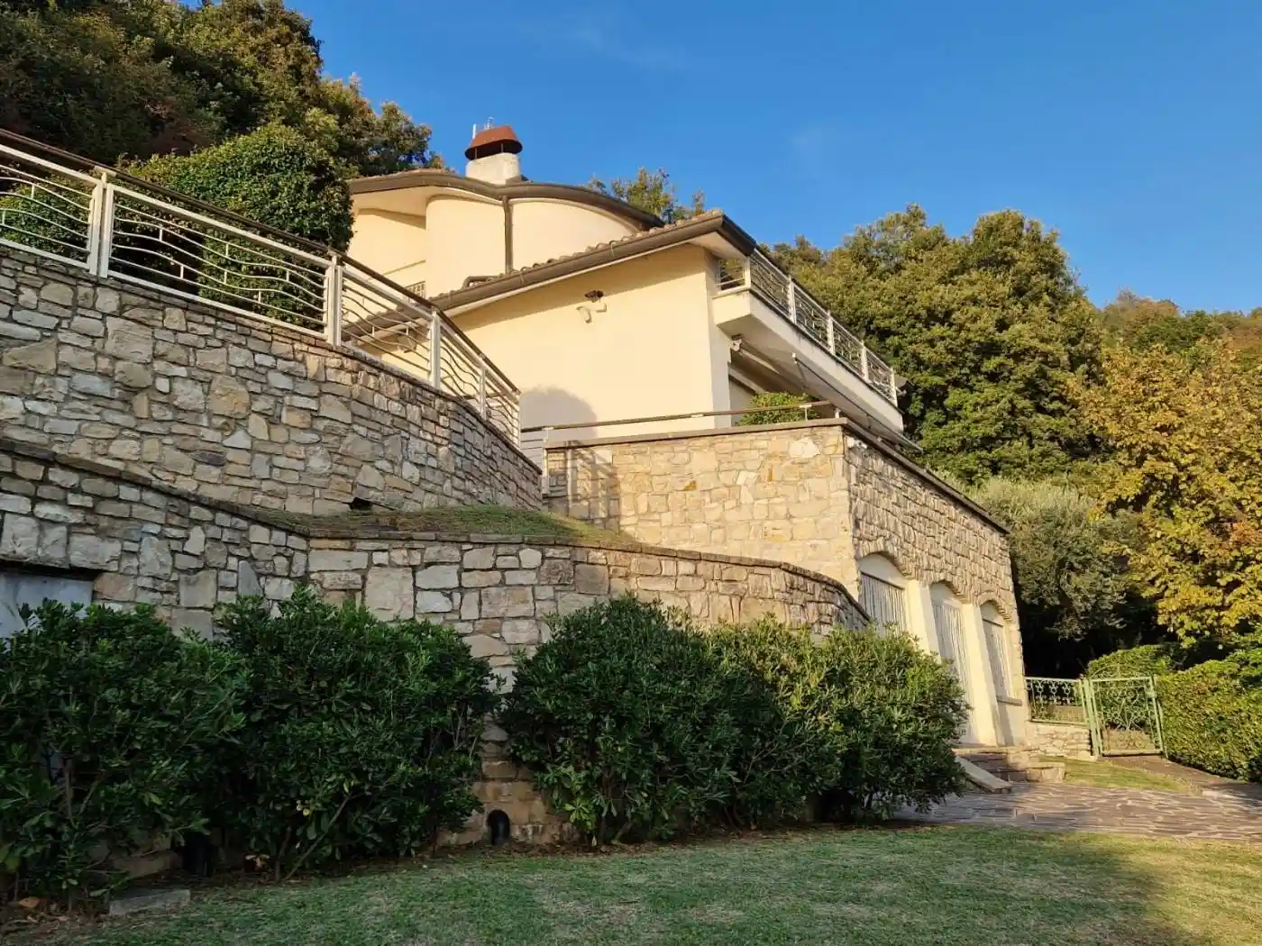 Villa in vendita a Scanzorosciate