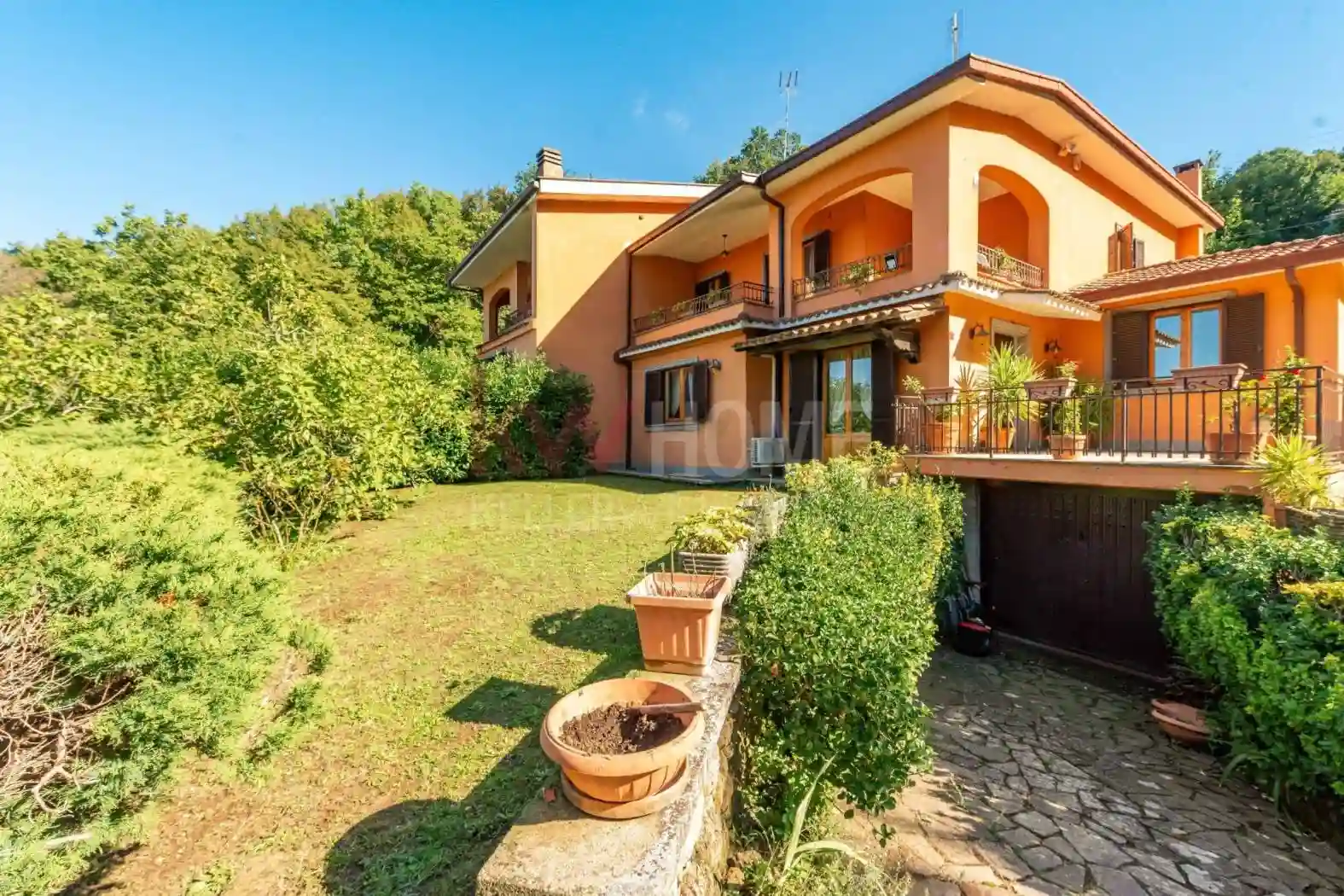 Villa - foto 2