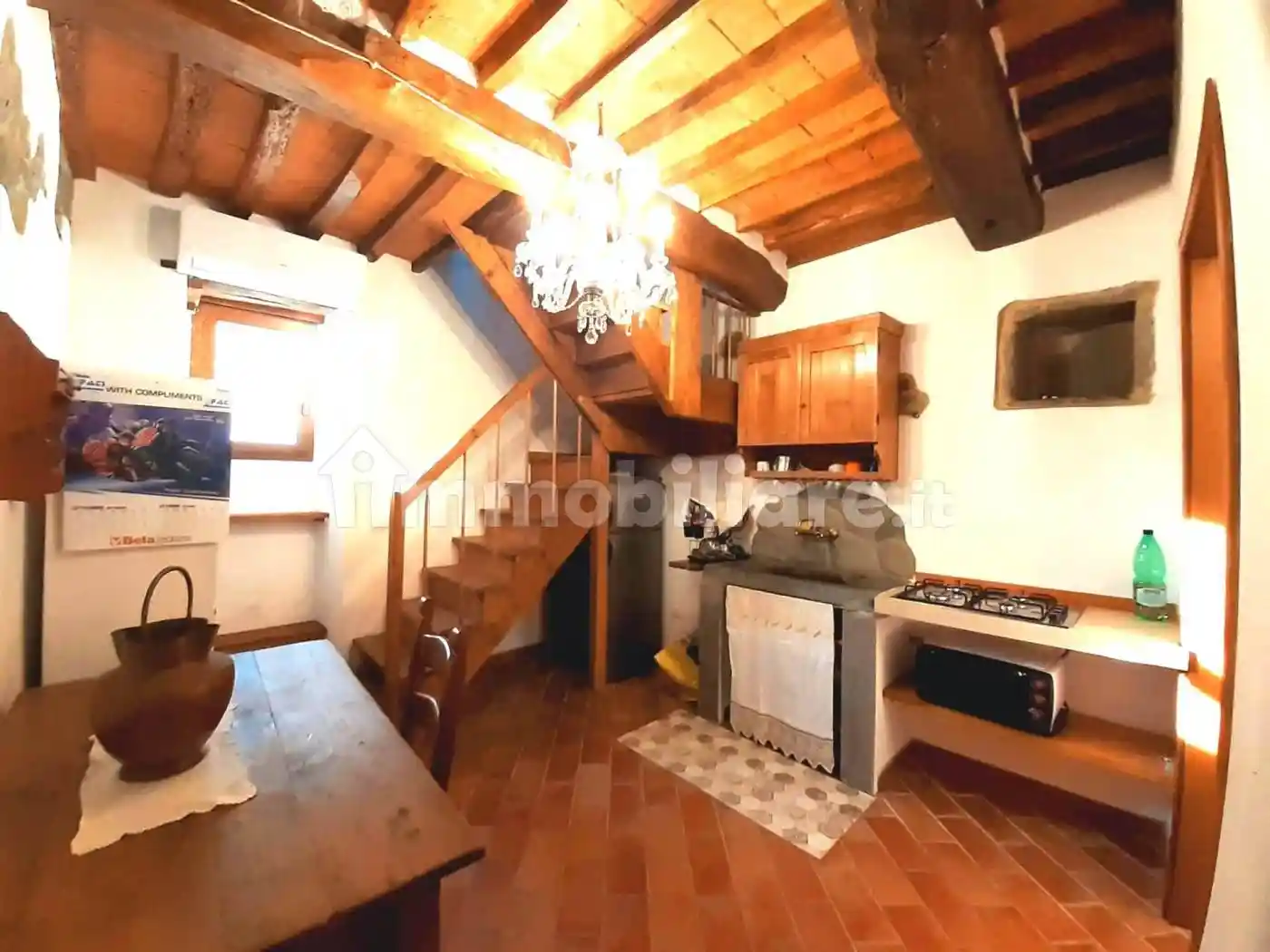 Casa indipendente in affitto a Pistoia