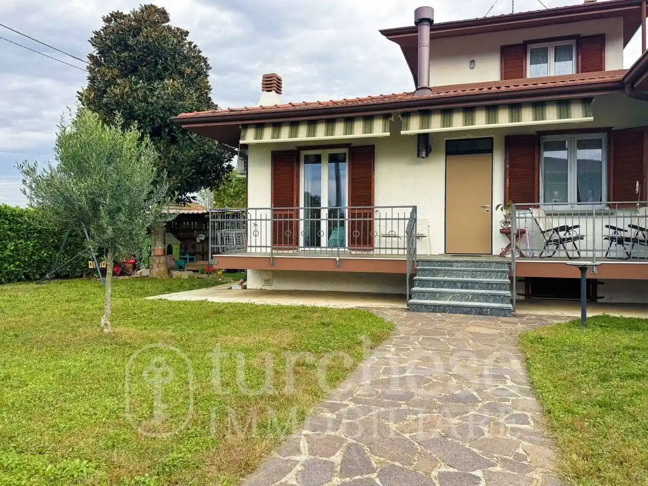 Appartamento in vendita a Arcene
