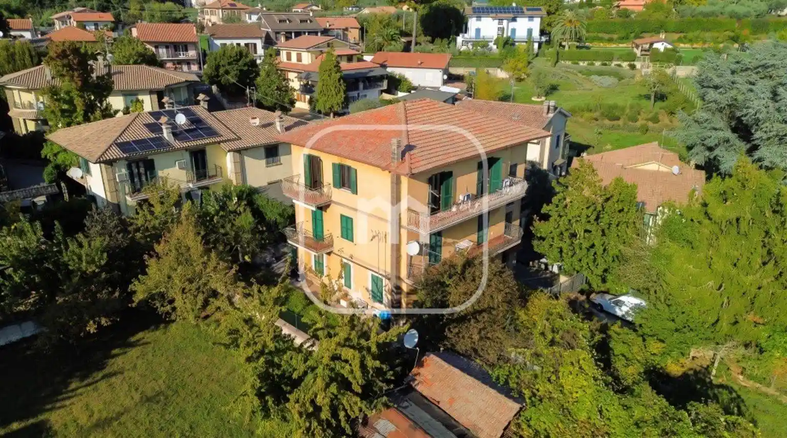 Appartamento in vendita a Cave