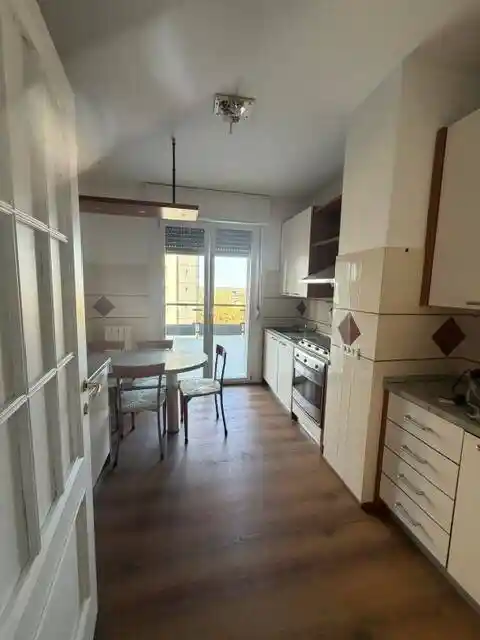 Appartamento in vendita a Modena