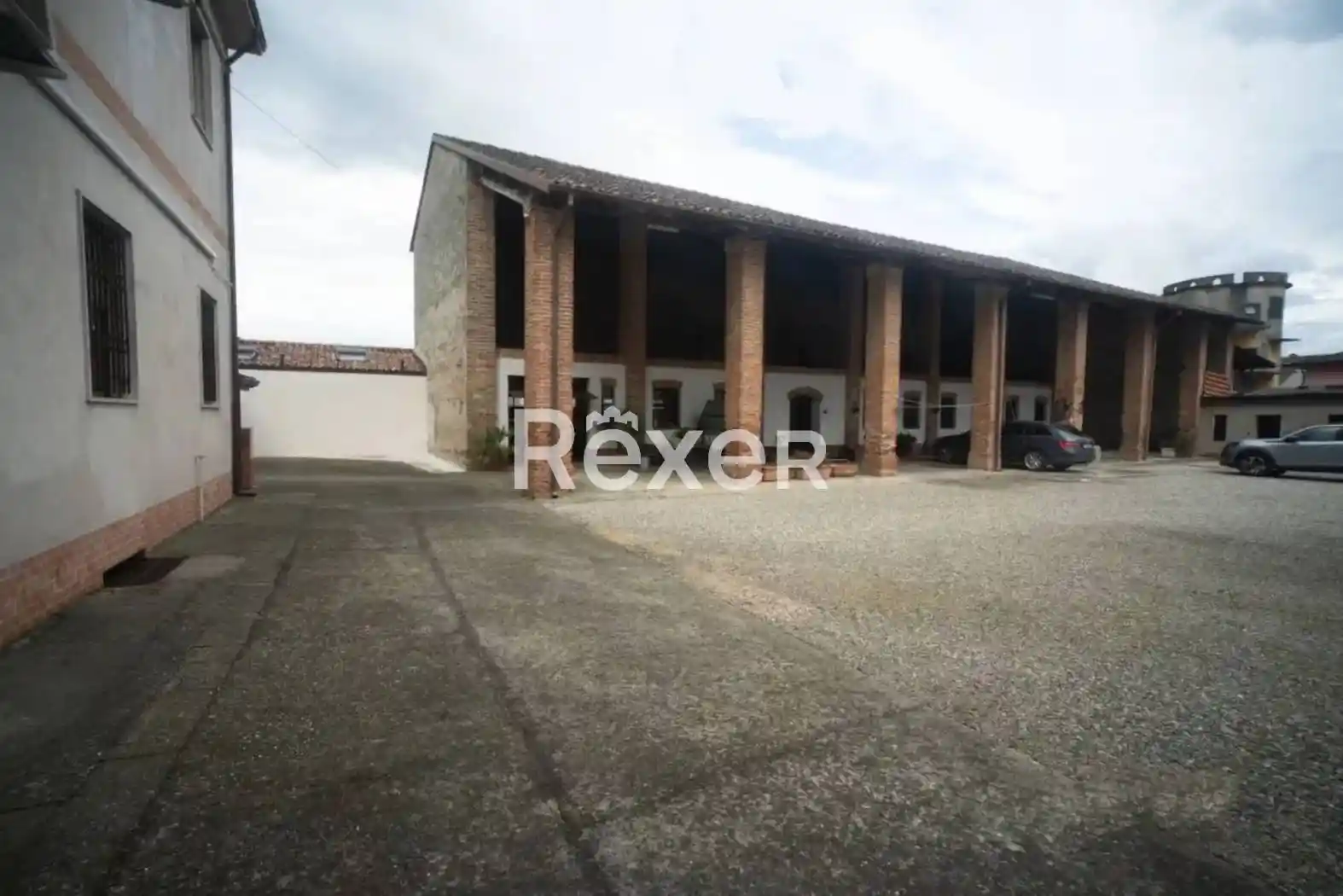 Rustico - Casale in vendita a Montodine