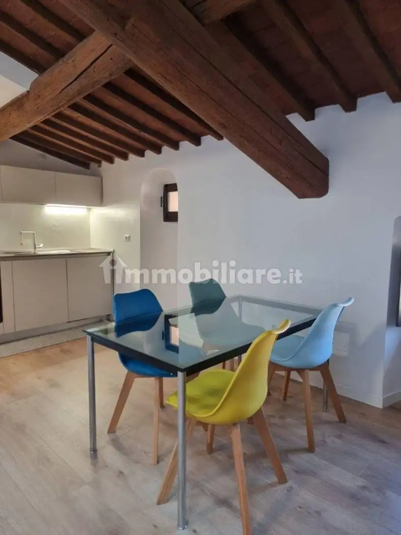 Appartamento in affitto a Verona