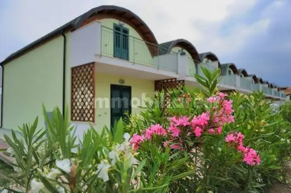 Villetta a schiera in vendita a Isca sullo Ionio