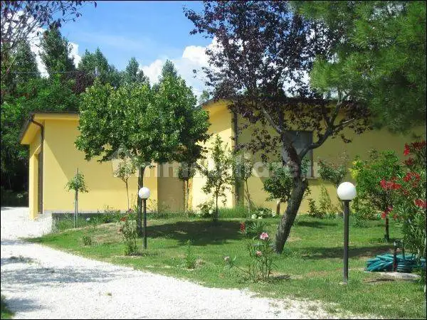 Villa bifamiliare Strada Provinciale 49, Camporotondo di Fiastrone - foto 2