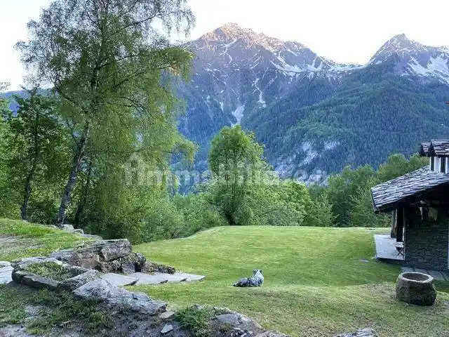 Appartamento in affitto a Courmayeur