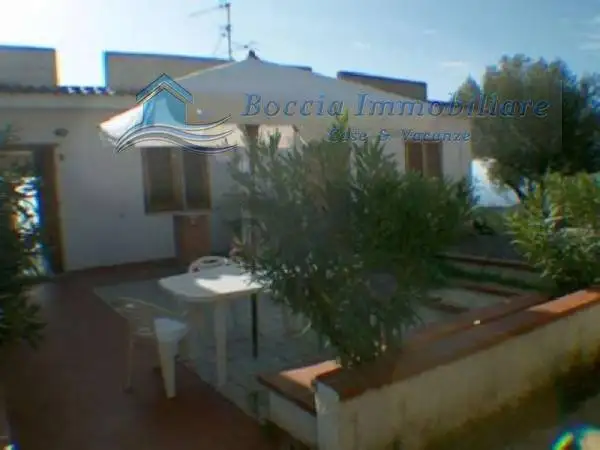 Appartamento in vendita a Camerota