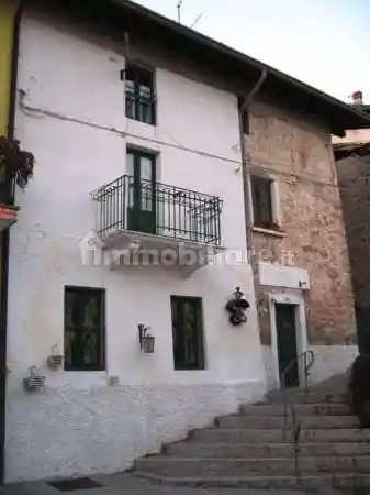 Casa indipendente in vendita a Aviatico