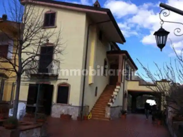Villa in vendita a Caiazzo