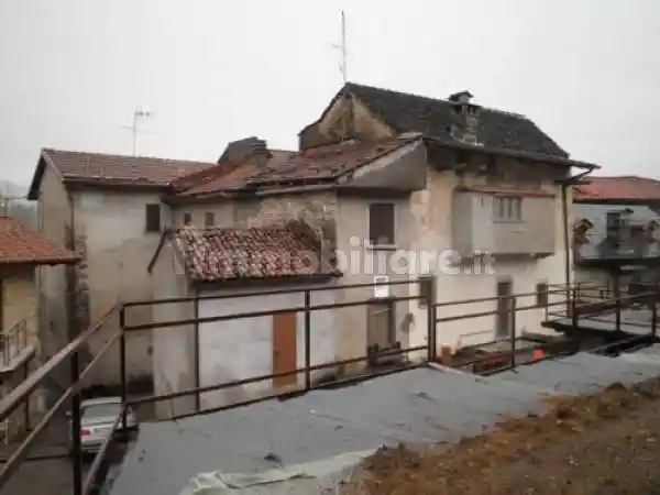 Appartamento in vendita a Sant'Omobono Terme