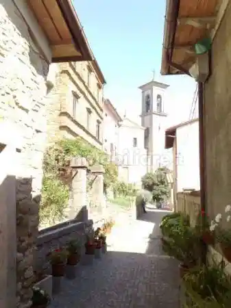Palazzo - Edificio in vendita a Monterchi