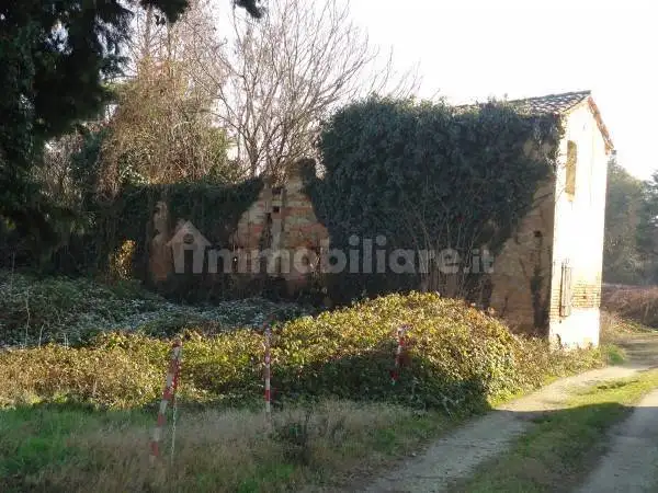 Rustico - Casale in vendita a Padova