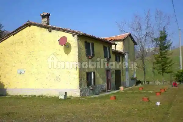 Rustico - Casale in vendita a Montese