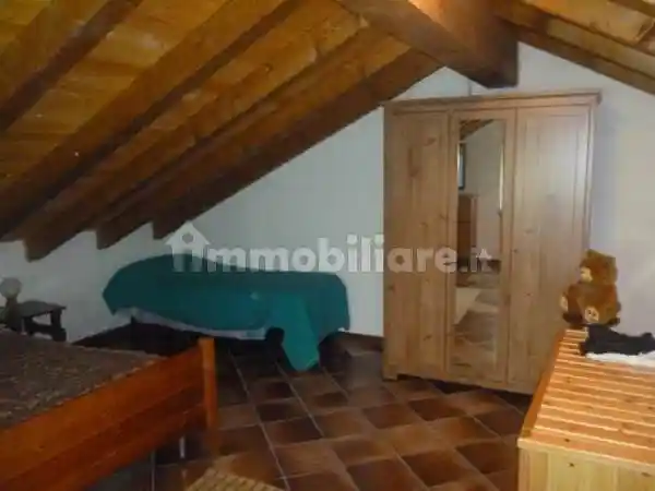 Terratetto plurifamiliare 75 m², ottimo stato, Centro, Cevo - foto 5