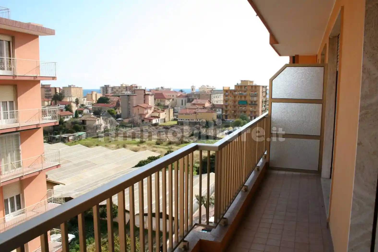 Appartamento in vendita a Vallecrosia