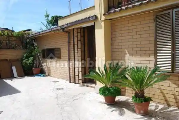 Bilocale via del casale ferranti 28, Anagnina, Roma - foto 2