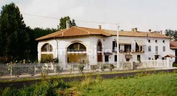 Rustico - Casale in vendita a Vignale Monferrato
