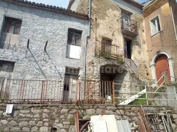 Rustico - Casale in vendita a Rivello