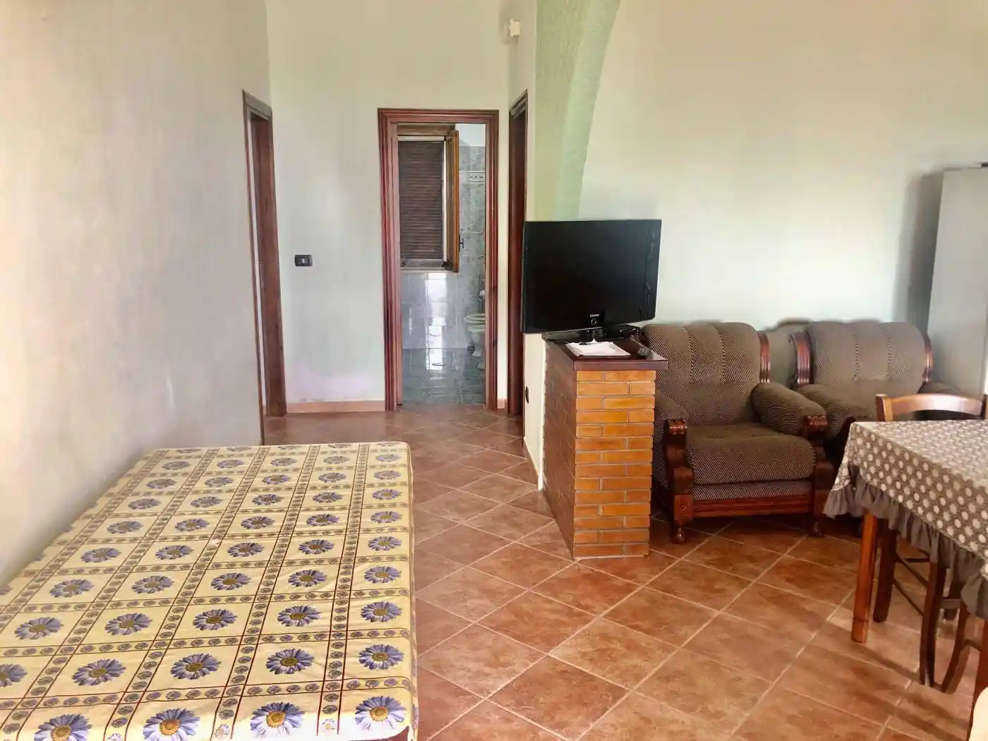 Villa plurifamiliare via Nazionale 97, Centro, Santa Maria del Cedro - foto 2