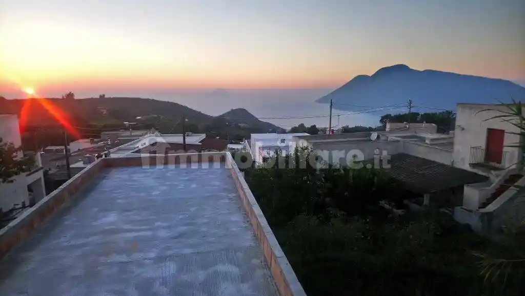Villa in vendita a Lipari
