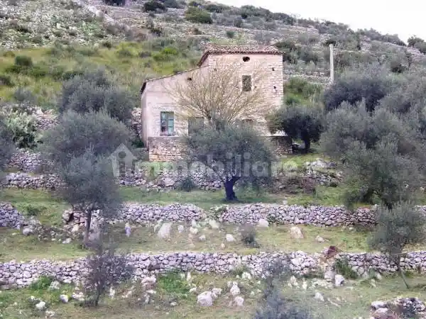Rustico - Casale in vendita a Pico