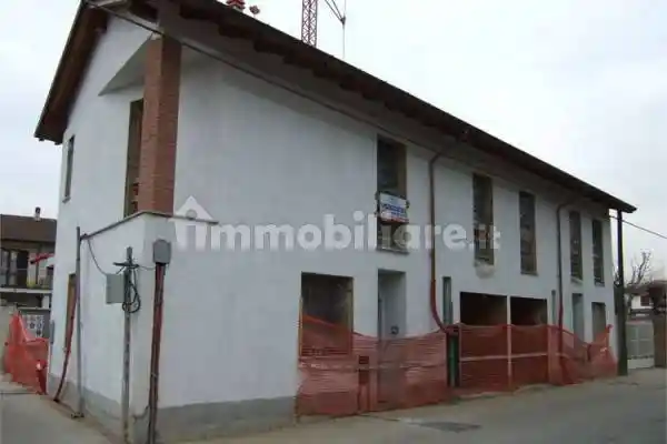 Villetta a schiera in vendita a Borgolavezzaro